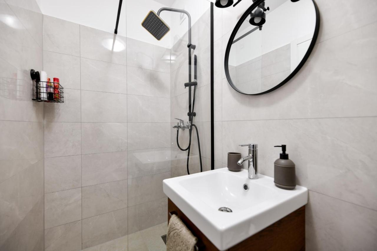 Apartment Canada Задар Екстериор снимка